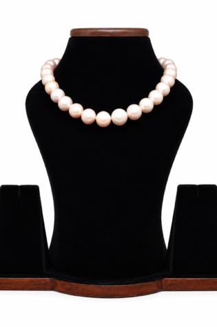Pearl Necklace - Onion Pink shade